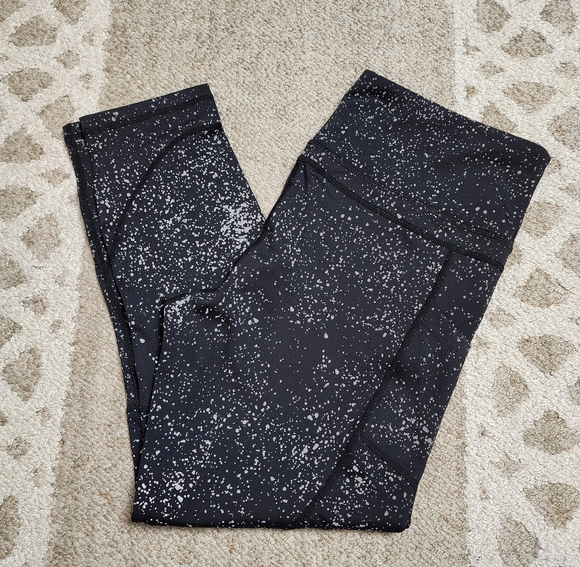 Zyia Black Reflective Pocket Light n Tight Hi- Rise 7/8 Leggings Size 16-18 - Picture 6 of 6